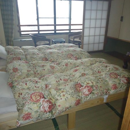 Hotel Cafe Cerisier栖里時絵 Myoko Exterior foto