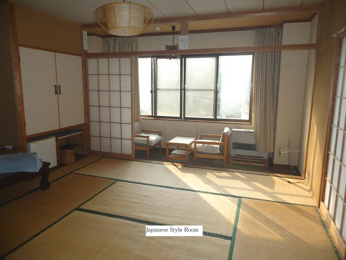Hotel Cafe Cerisier栖里時絵 Myoko Exterior foto